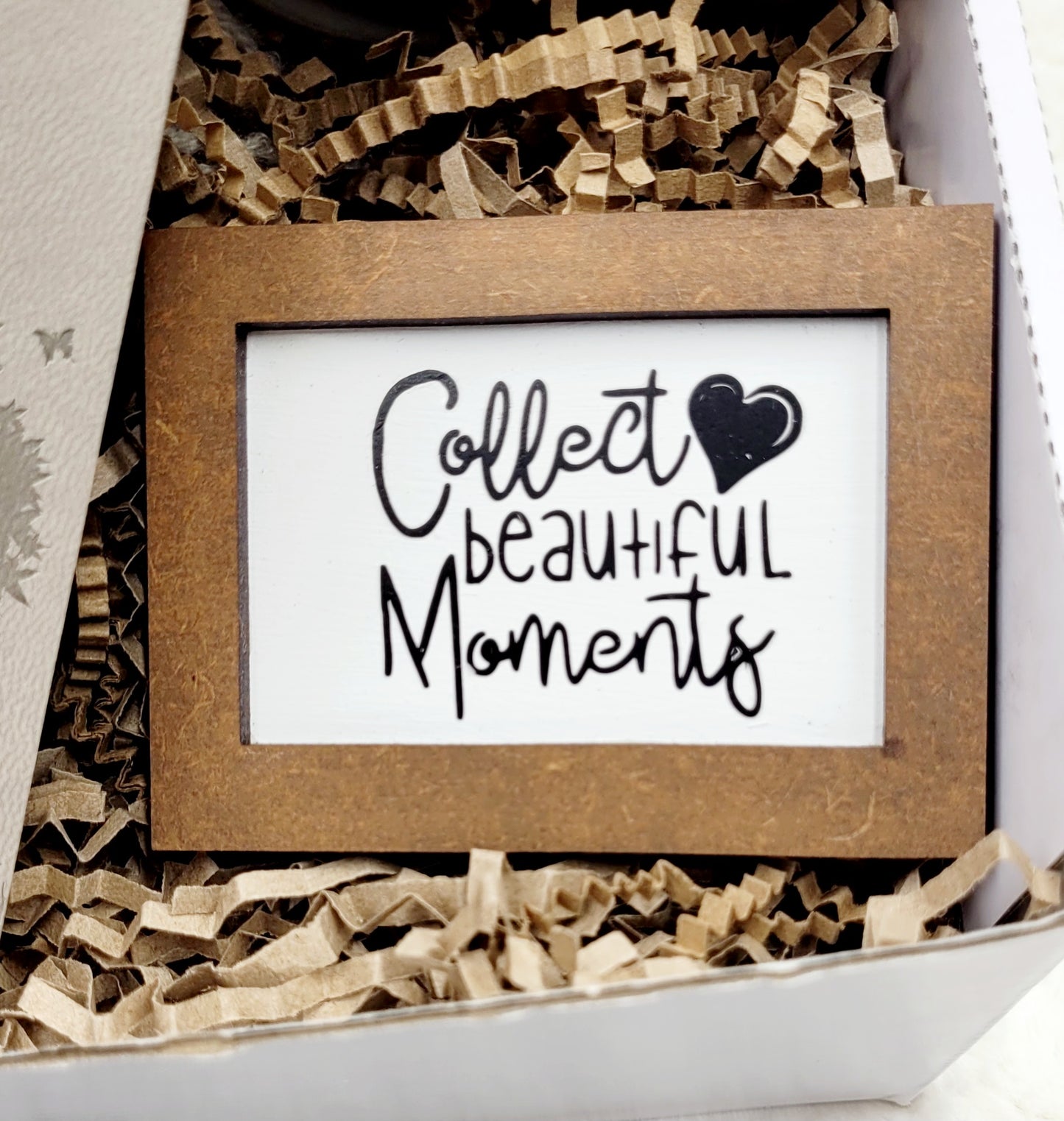 Wellness Gift Box – Cozy Blanket, Self-Care Essentials & Inspirational Decor Set