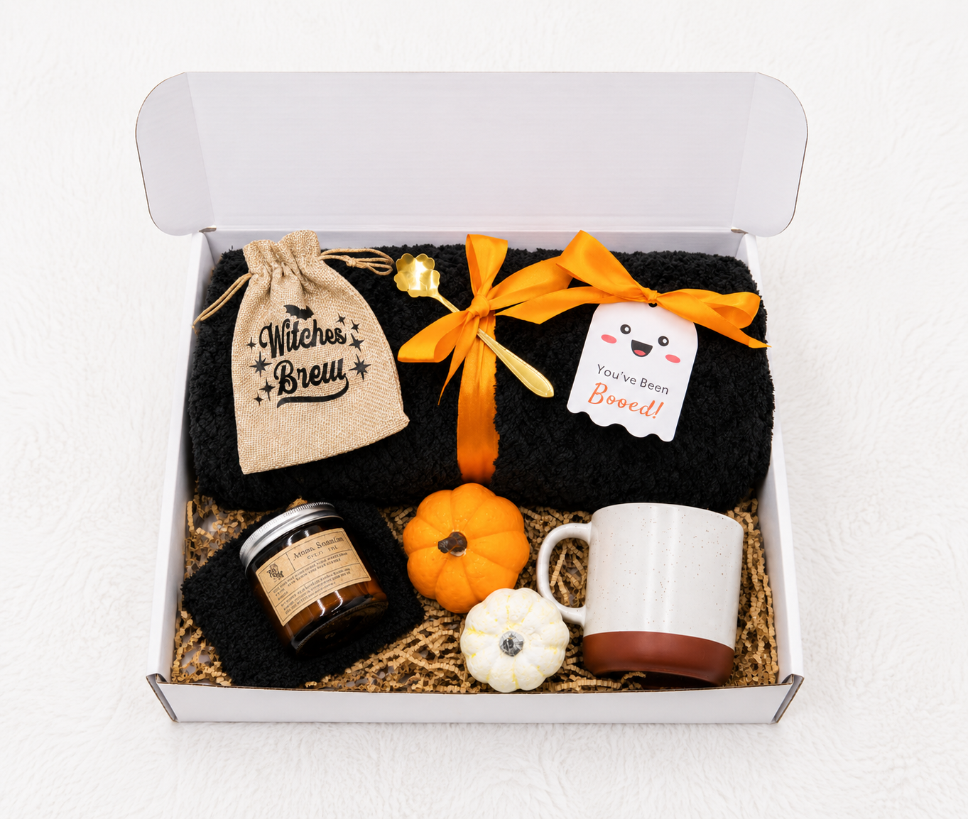 Halloween Gift Box – Cozy Blanket Mug Candle Set for Friends