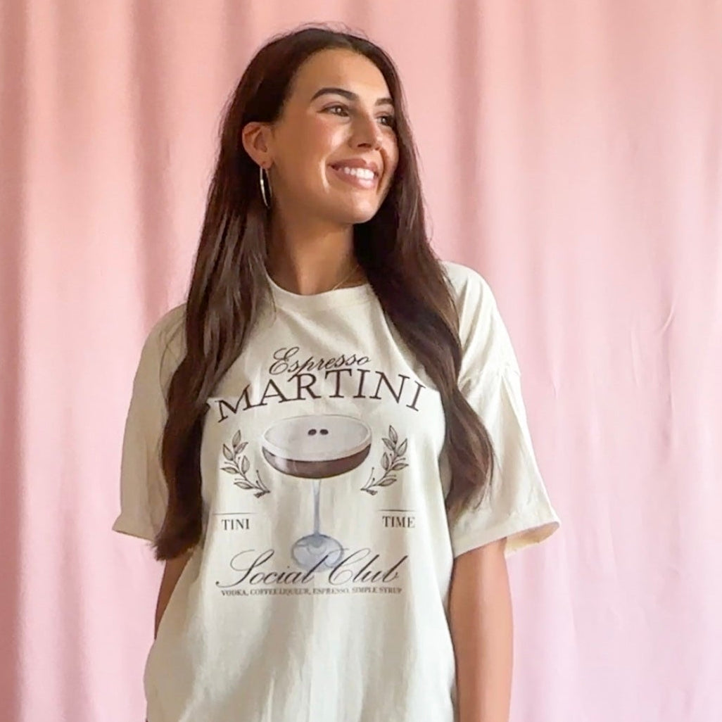 Espresso Martini Social Club T-Shirt – Unisex Graphic Tee, Cocktail Aesthetic Shirt