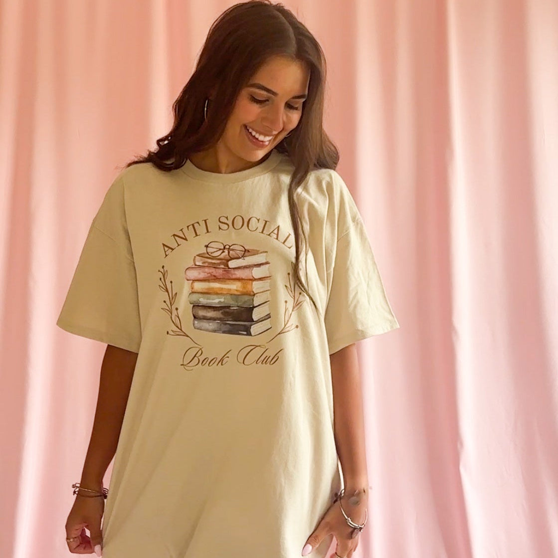 Unisex Graphic Tee Book Lover Design Antisocial Book Club Shirt Comfortable Reader Apparel Soft Cotton Blend Casual Bookish Fashion Perfect Literary Gift Cozy Reading Outfit Bibliophile Clothing Essential Introvert Style Statement Everyday