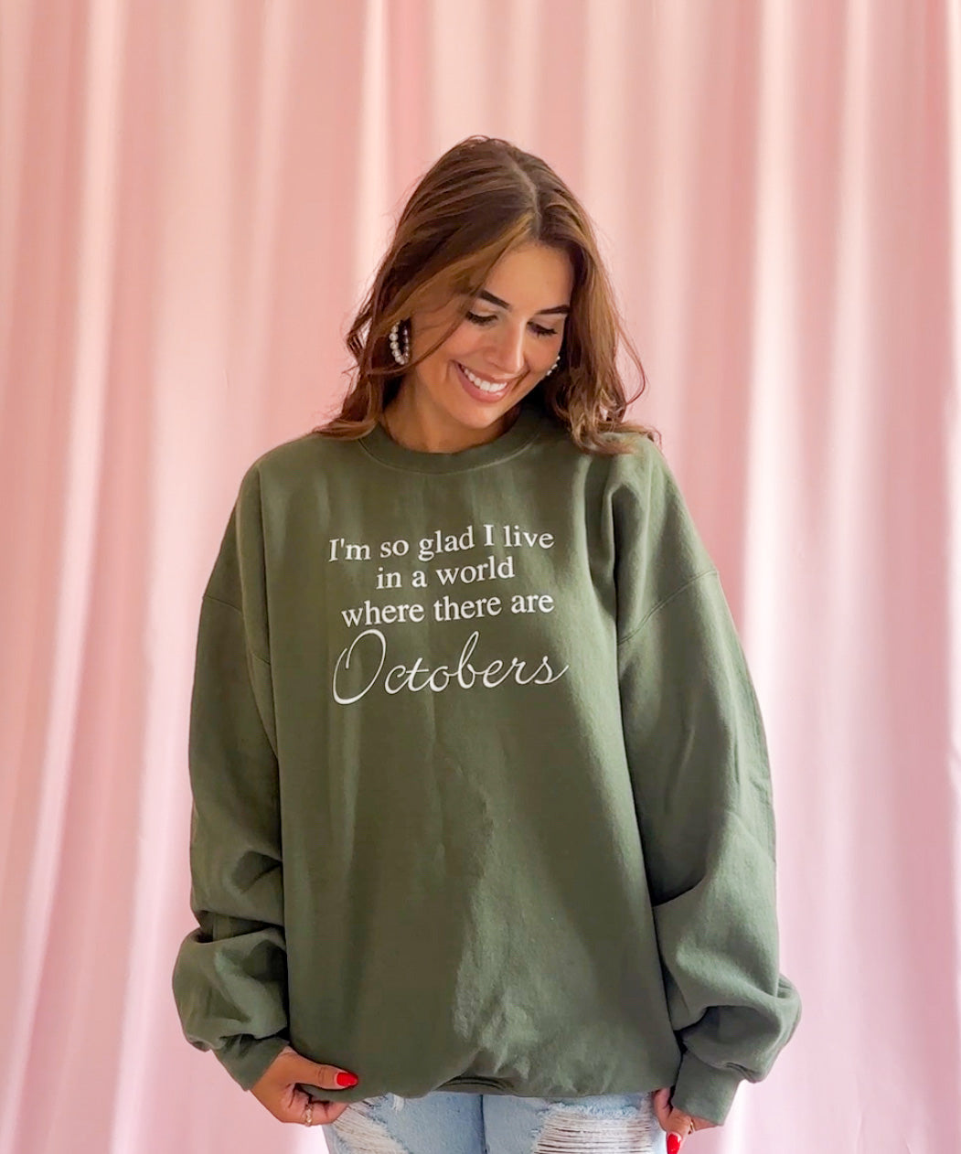 Fall Quote Sweatshirt Cozy Autumn Design Literary Inspired October Saying Comfortable Oversized Fit Women Fall Fashion Soft Fabric Layering Essential Trendy Seasonal Wear Relaxed Silhouette Casual Weekend Style Chilly Weather Perfect Must