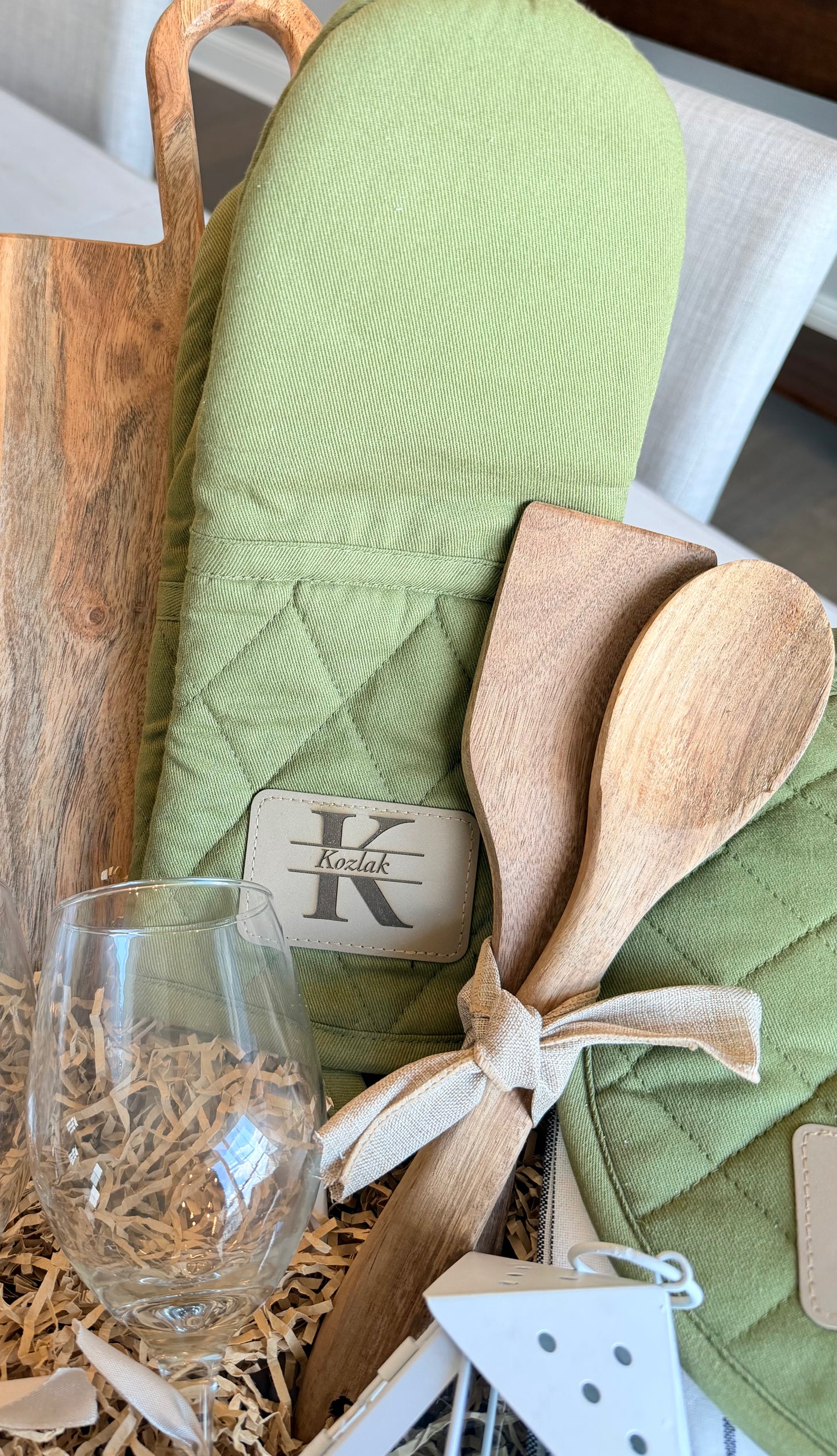 Personalized Kitchen Gift Basket for Housewarming, Wedding & Engagement | Custom Engraved Leather Patch Set with Wine Glasses, Cutting Board, Oven Mitts, Pot Holder & Kitchen Towel